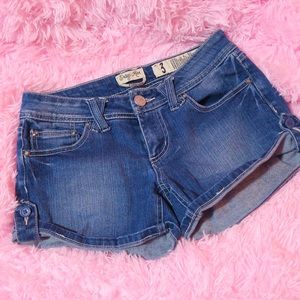 Size 3 Juniors Jean Shorts